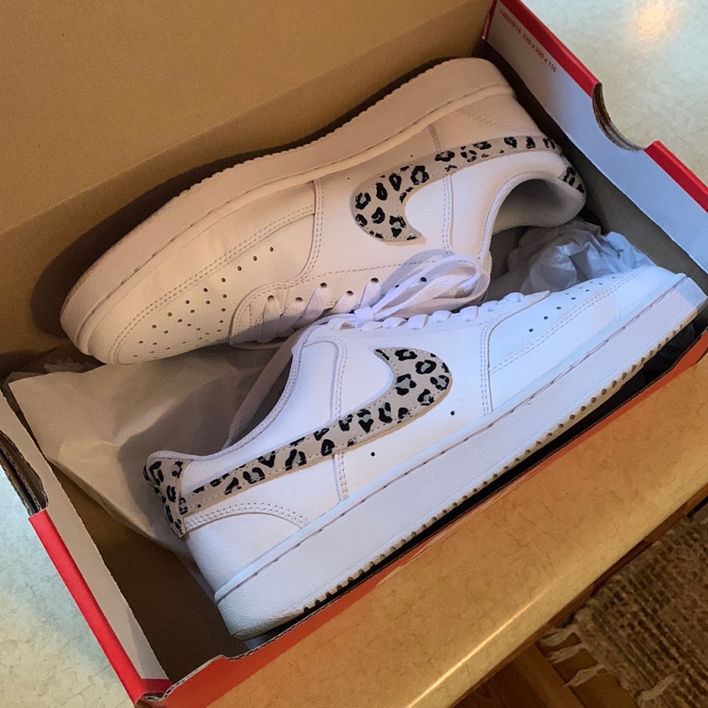 Nike court visions low leopard print